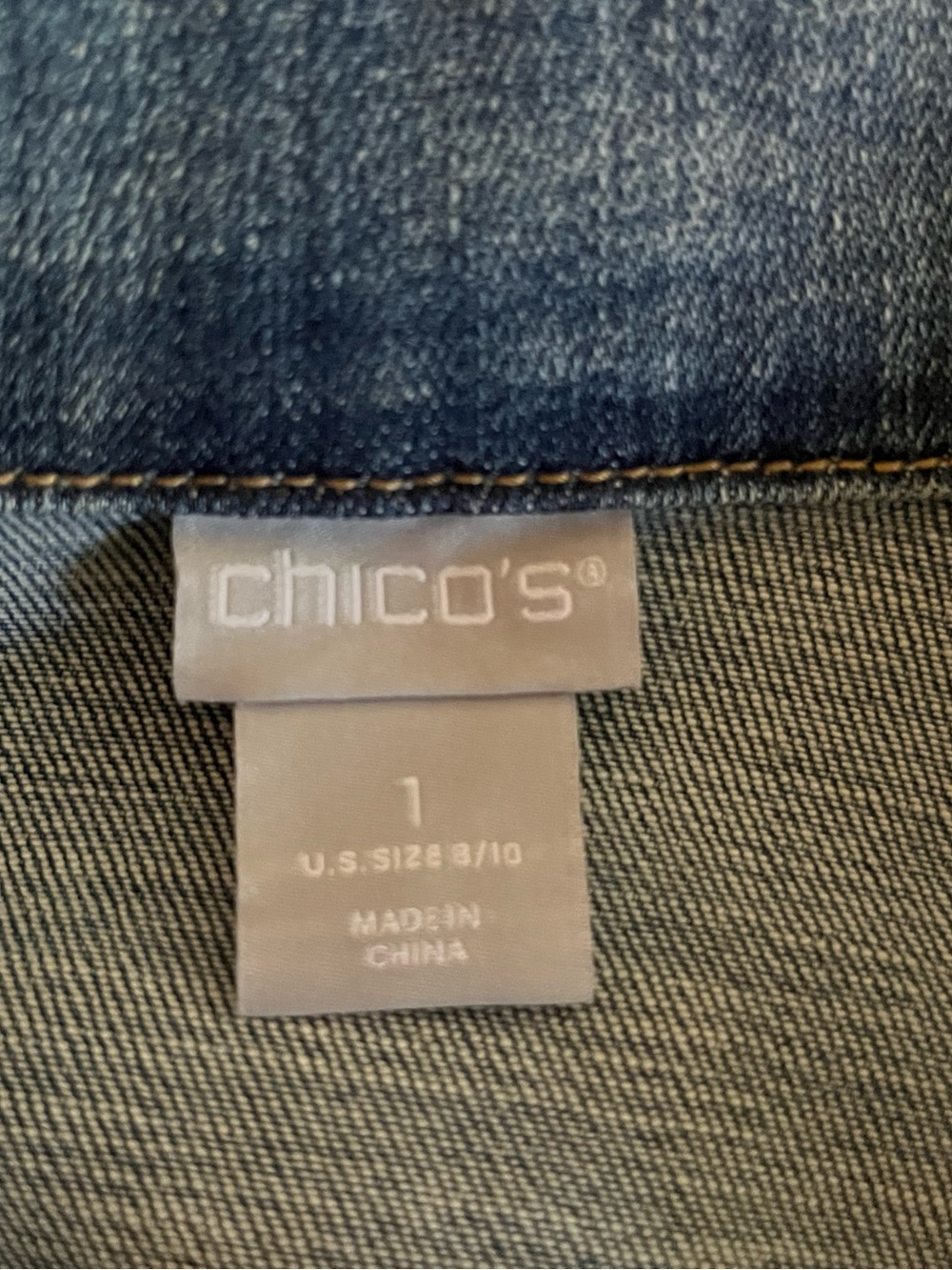 CHICOS Embroidered Denim Jacket sz 1 (8) - Picture 10 of 10